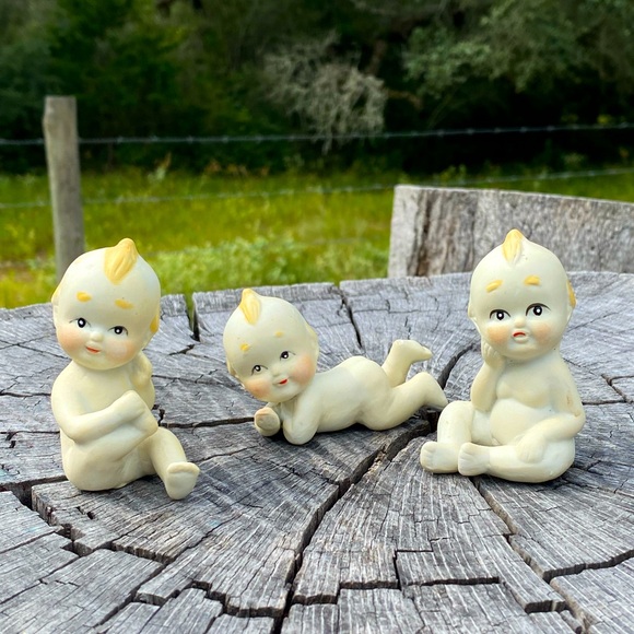 Vintage Kewpie Baby Figurines - Set of 3 - Picture 1 of 3